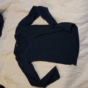 Excellent condition long sleeve top 3 for $12
